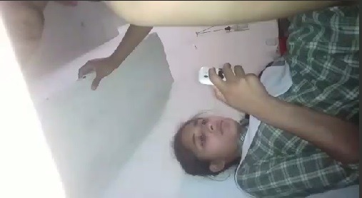 Telugu ammayi ni college uniform lo ne puku lo fuck