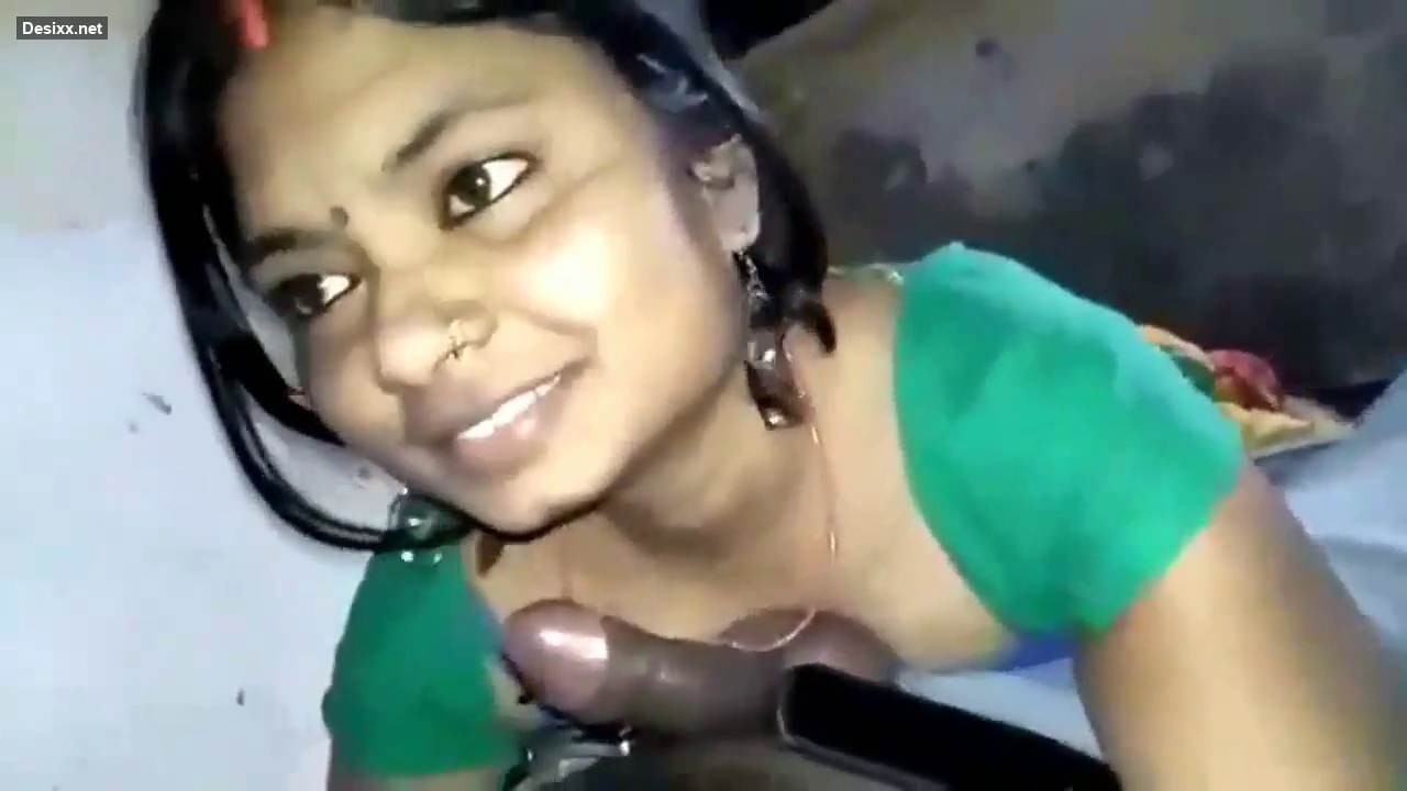 Indian village bhabhi blowjob