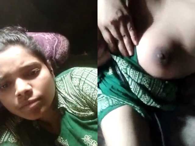 Bangladeshi girl boobs show for BF on cam