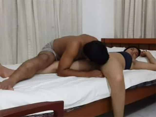 Bangladeshi lovers XXX video leaked online