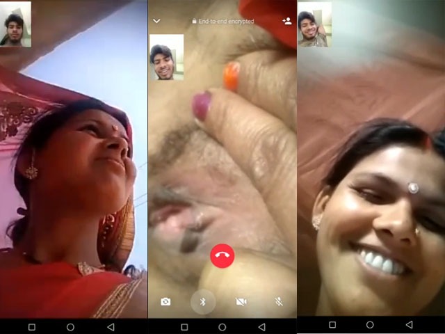 Bihari village Bhabhi showing pussy on live cam
