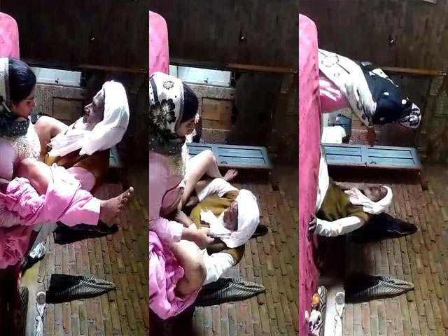 Dehati Incest sex video of a father having sex with his daughter