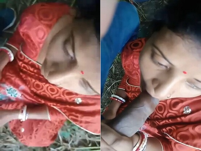 Desi Bhabhi Giving Blowjob Outdoors MMS