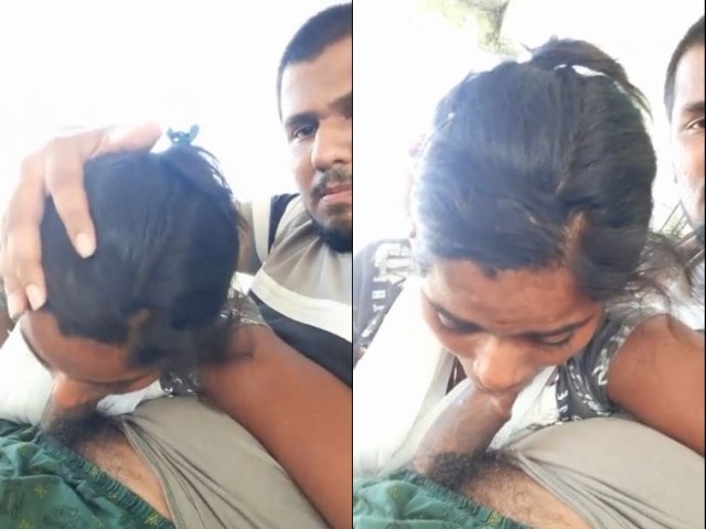 Desi Dehati girl giving a nice blowjob