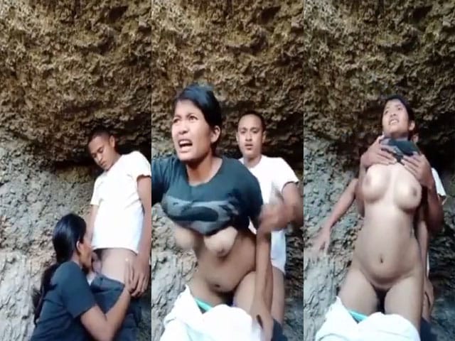 Desi college friends outdoor sex video part 1