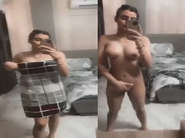 Desi girl nude pics and mirror selfie viral video