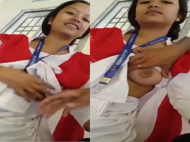 Harom college Assamese girl boob sucking and blowjob