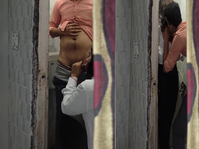 Indian hidden sex video of girl giving blowjob