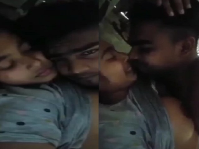 Indian lovers sex foreplay topless viral MMS
