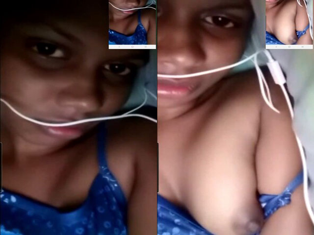 Lankan teen girl shows her boobs