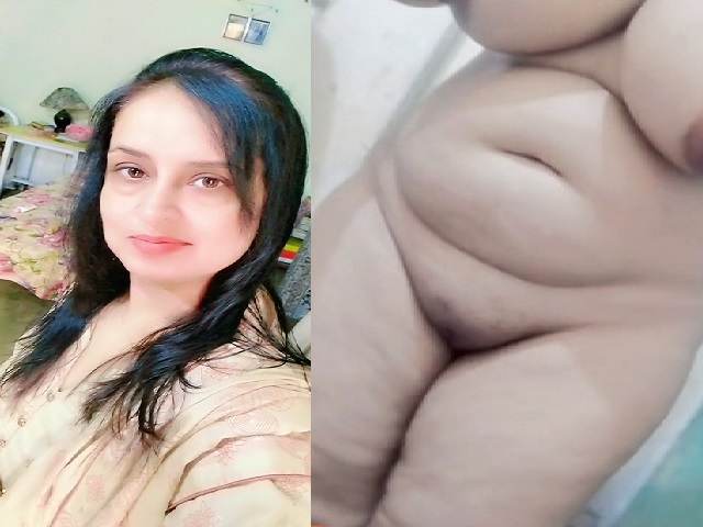 Pakistani chubby MILF nude teasing videos for lover