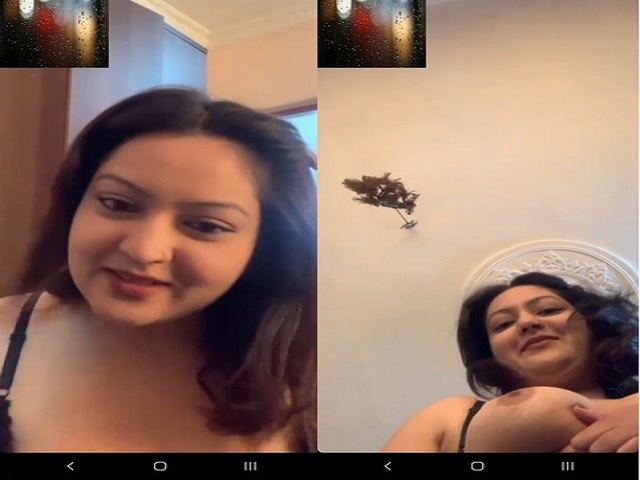 Vadodara office boss wife showing big boobs