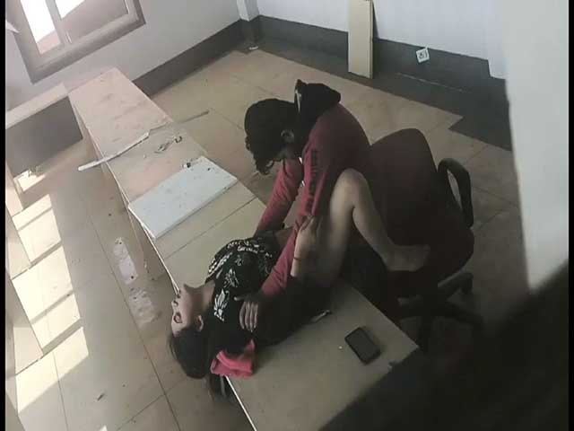Beautiful girl pussy fucking inside seminar room