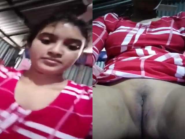 Beautiful village girl showing pussy on cam