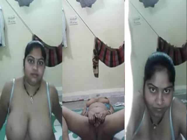 Big boobs Bhabhi fingering her pussy on cam