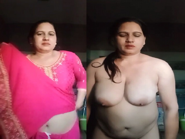 Big boobs bhabhi stripping salwar viral nude