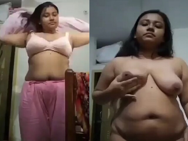 Chubby Bengali girl big boobs show and naked