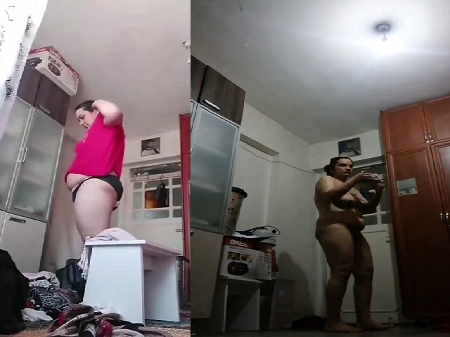 Chubby aunty dress change on viral hidden sex