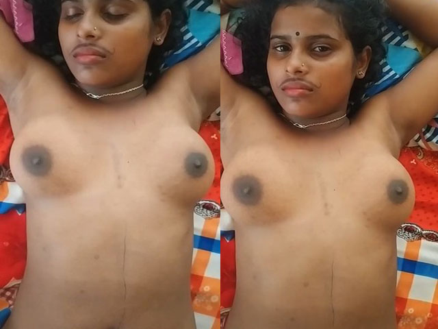 Cute Indian girl boobs video record by lover