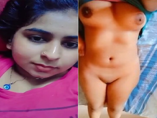 Cute girl showing nude body curves viral video update
