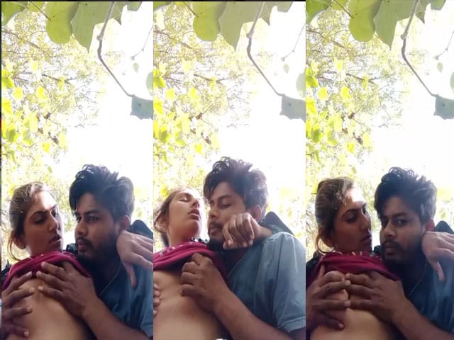 Horny Dehati girl riding dick of her Jija