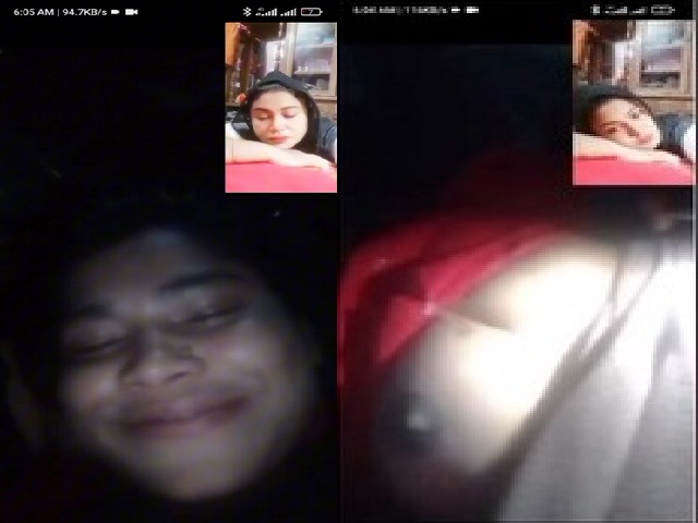 Horny aunty boob show on video call to lover