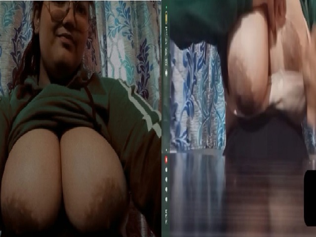 Live cam app video call sex chat of huge boobs girl