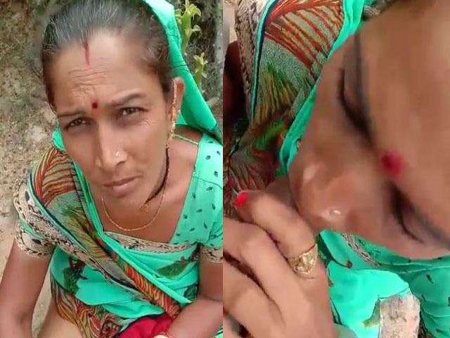 Local Dehati Randi giving blowjob in woods