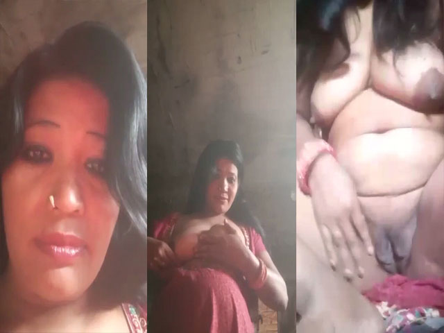 Mature naughty village wife boobs and pussy show