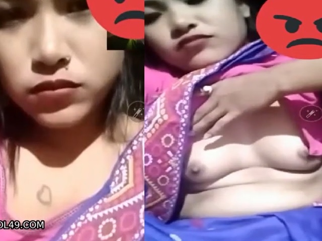 Naked on WhatsApp by horny desi lady for secret lover