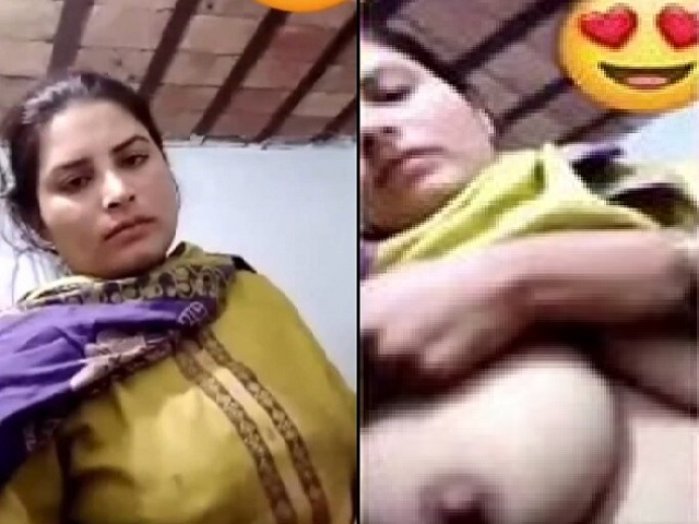 Nipple pokies big boobs aunty naked live on call