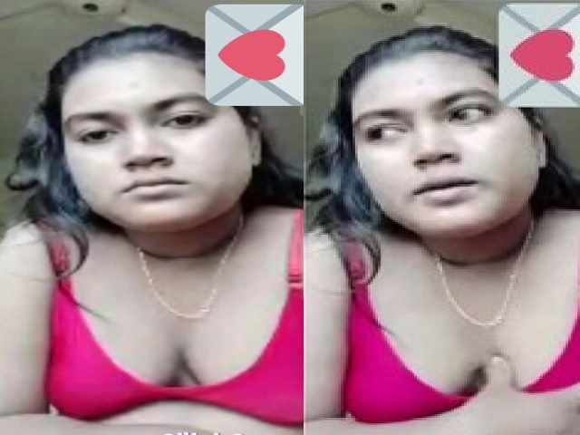 Pink bra girl boob show on video call to lover