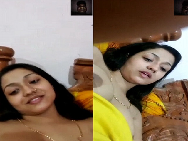 Smiling girlfriend nude viral video call sex