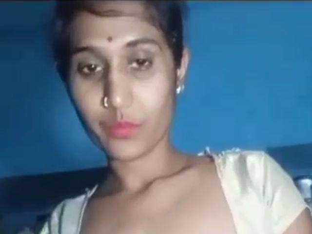 Village Bhabi sucking hubby’s dick on live cam for money