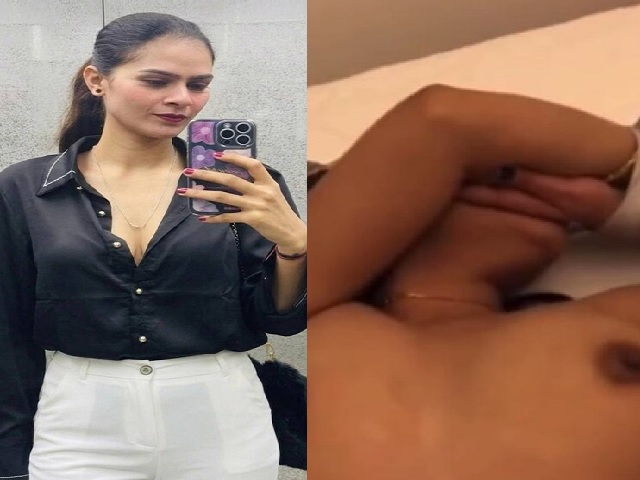 Blindfolded Punjabi girl naked sex with boyfriend