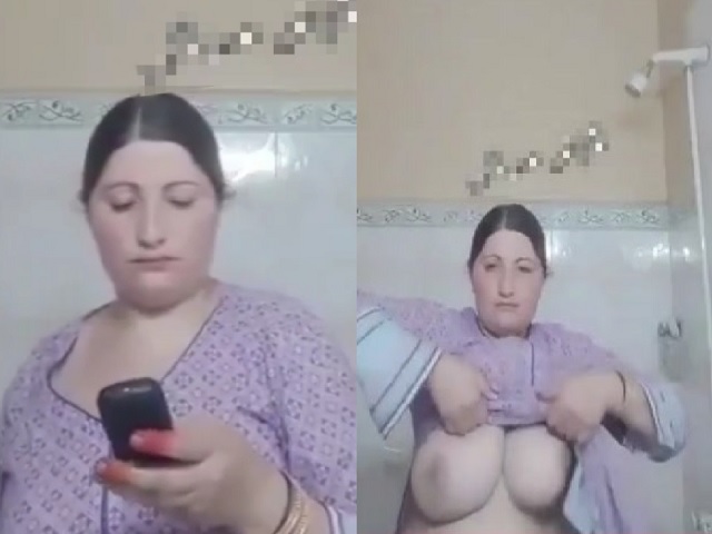BBW showing huge tits and fat pussy to secret lover