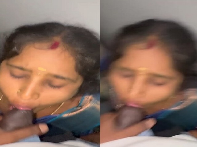 Tamil wife sucking dick of manager in office