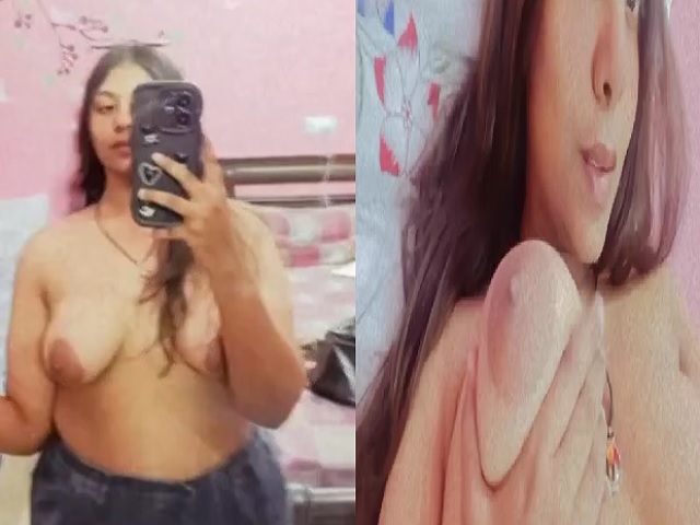 Girlfriend playing with boobs selfie video shared with lover